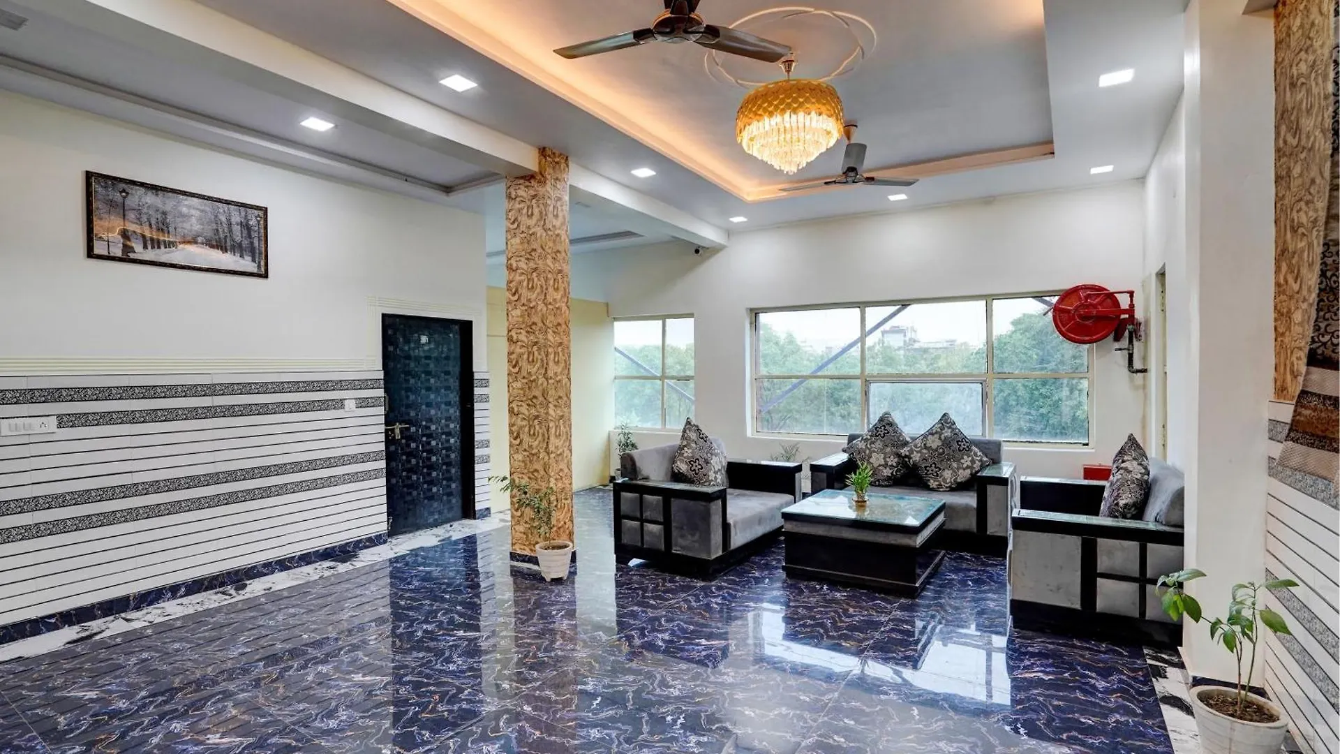 Hotel Jimmy Palace Home Stay Agra